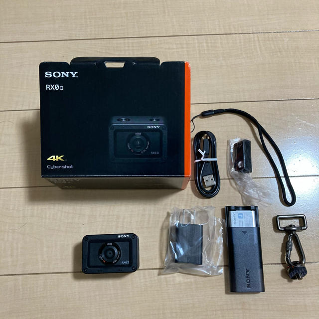 贈る結婚祝い SONY - DSC-RX0M2+アクセサリーキット+保証 SONY コンパクトデジタルカメラ