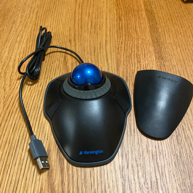 ケンジントン OrbitTrackball with Scroll Ring スマホ/家電/カメラのPC/タブレット(PC周辺機器)の商品写真