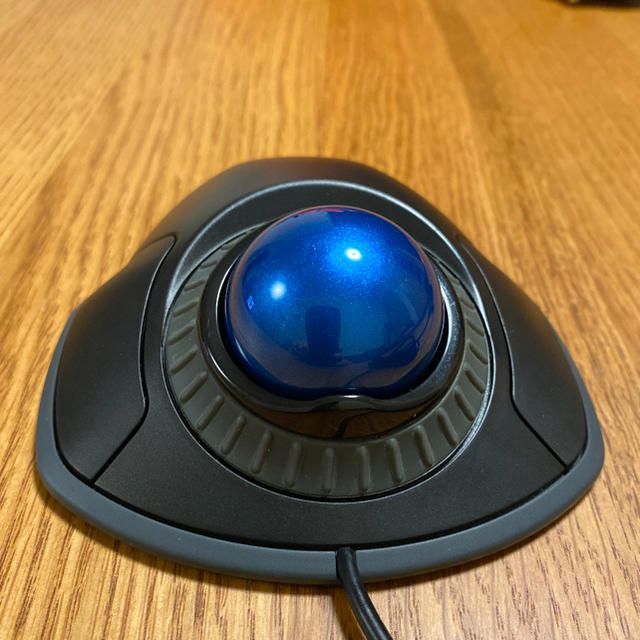 ケンジントン OrbitTrackball with Scroll Ring スマホ/家電/カメラのPC/タブレット(PC周辺機器)の商品写真