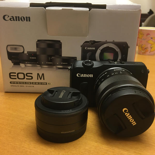 キャノン　一眼レフ　カメラ　Canon EOS M ダブルレンズ　セット