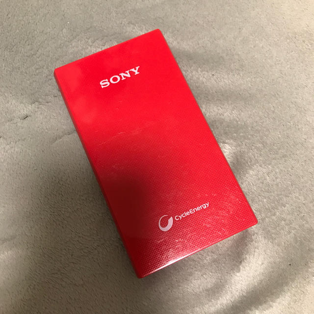 SONY(ソニー)のSONY モバイルバッテリー スマホ/家電/カメラのスマートフォン/携帯電話(バッテリー/充電器)の商品写真