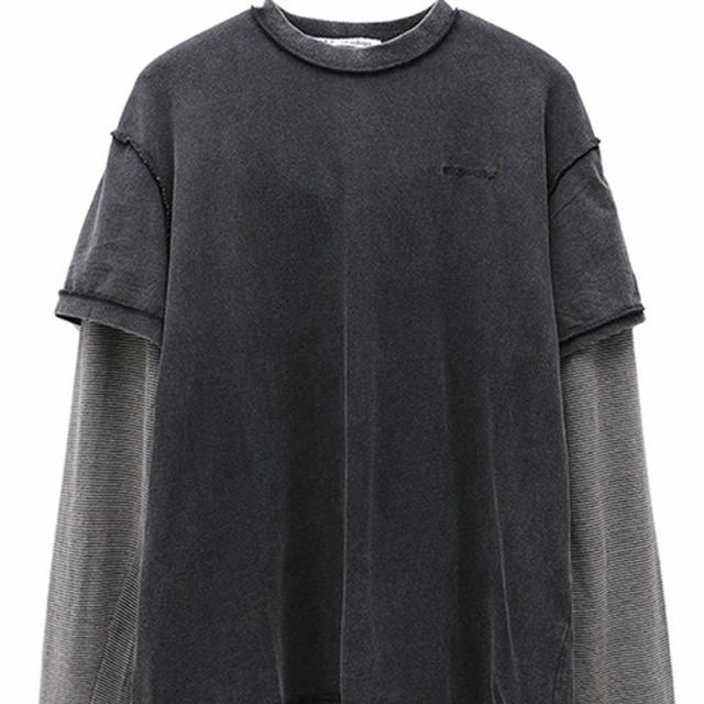 ZARA(ザラ)のTシャツ レディースのトップス(トレーナー/スウェット)の商品写真