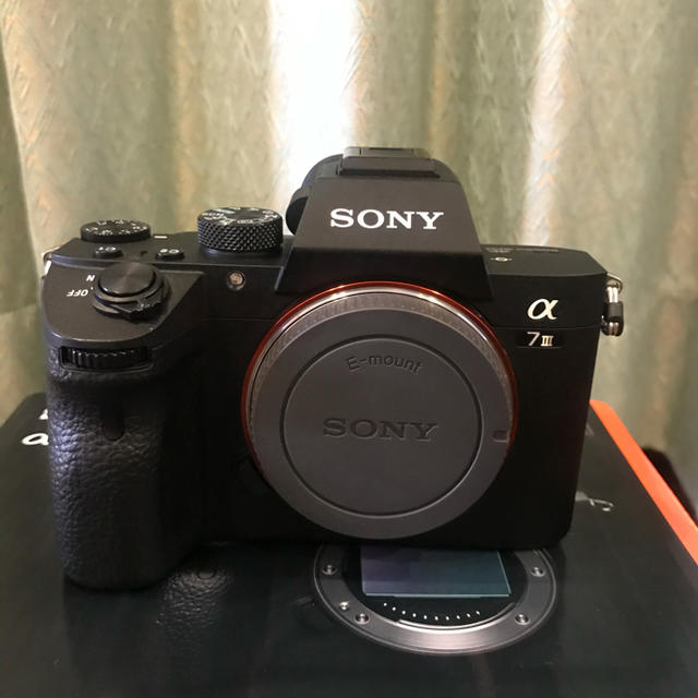 SONY(ソニー)のソニー　A7M3 ボディ スマホ/家電/カメラのカメラ(ミラーレス一眼)の商品写真