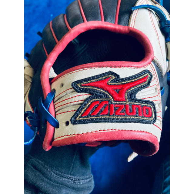 MIZUNO(ミズノ)の上野由岐子　限定モデル　グローブ　ソフトボール スポーツ/アウトドアの野球(グローブ)の商品写真