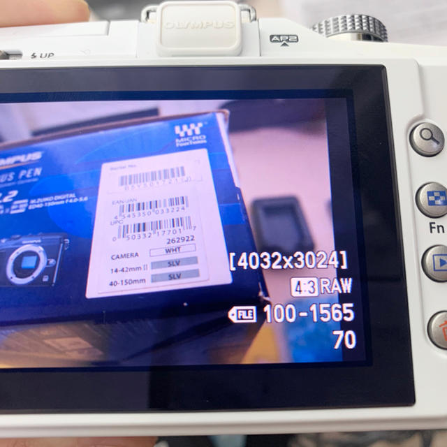 OLYMPUS(オリンパス)のOLYMPUS E−PL2  レンズ2つ付き スマホ/家電/カメラのカメラ(ミラーレス一眼)の商品写真