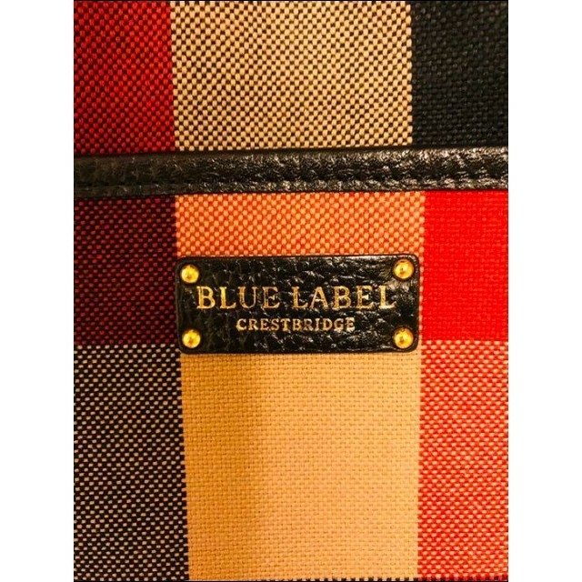 BURBERRY BLUE LABEL(バーバリーブルーレーベル)のバーバリー　ブルーレーベル　ショルダーバッグ レディースのバッグ(ショルダーバッグ)の商品写真
