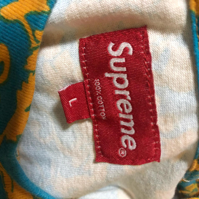 Supreme(シュプリーム)のsupreme small box logo tee メンズのトップス(Tシャツ/カットソー(半袖/袖なし))の商品写真