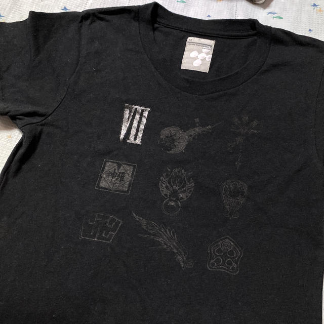 SLONE SQUARE(スロンスクエア)の激レア！FF7 10th anniversary 展示会限定Tシャツ レディースのトップス(Tシャツ(半袖/袖なし))の商品写真