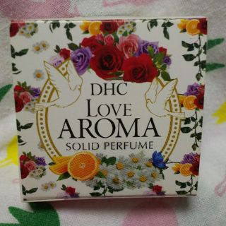 ディーエイチシー(DHC)のDHC アロマ ソリッド パフューム（練り香）LOVE AROMA 愛のお守り(香水(女性用))