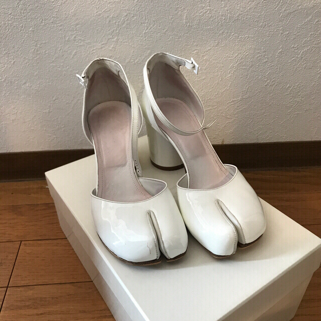 Maison Martin Margiela(マルタンマルジェラ)のマルジェラ 足袋 レディースの靴/シューズ(サンダル)の商品写真