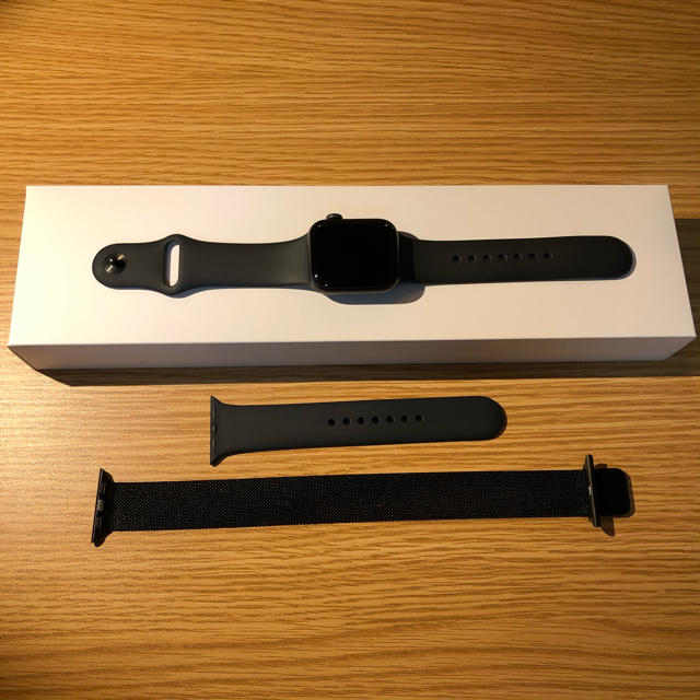 Apple Watch - Apple Watch SE GPSモデル 40mm スペースグレイ