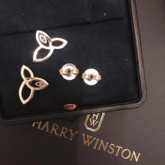 HARRY WINSTON(ハリーウィンストン)のハリーウィストン　リリークラスターピアス レディースのアクセサリー(ピアス)の商品写真