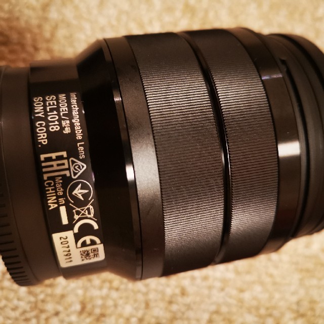 SONY(ソニー)のみつ様専用　新品同様　SONY SEL1018 E10-18mm F4 OSS スマホ/家電/カメラのカメラ(レンズ(ズーム))の商品写真