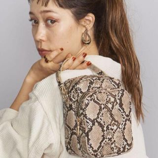 ビューティアンドユースユナイテッドアローズ(BEAUTY&YOUTH UNITED ARROWS)のパイソンプリント スクエアショルダーバッグ(ショルダーバッグ)