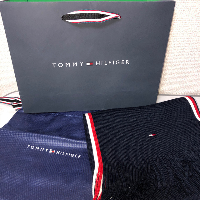 TOMMY HILFIGER(トミーヒルフィガー)の［専用］マフラー　TOMY メンズのファッション小物(マフラー)の商品写真