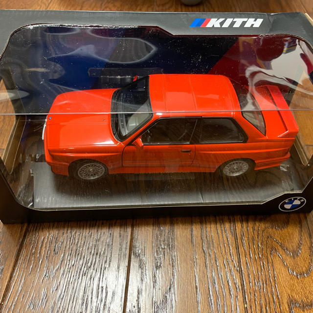 BMW Kith for BMW M3 E30 Diecast Replica-Redの通販 by ke's shop｜ビーエムダブリューならラクマ