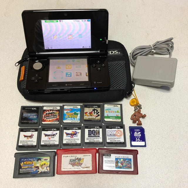 ニンテンドー3DS(ニンテンドー3DS)のニンテンドー3DS 本体　ケース　ソフト エンタメ/ホビーのゲームソフト/ゲーム機本体(携帯用ゲーム機本体)の商品写真