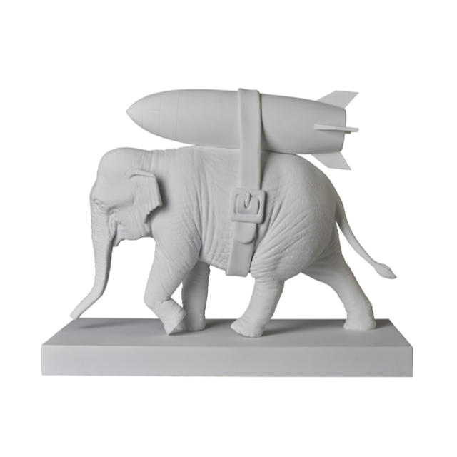 一番人気物 TOY MEDICOM - メディコムトイ バンクシー Bomb with Elephant その他 一番人気物 TOY MEDICOM - メディコムトイ バンクシー Bomb with Elephant その他