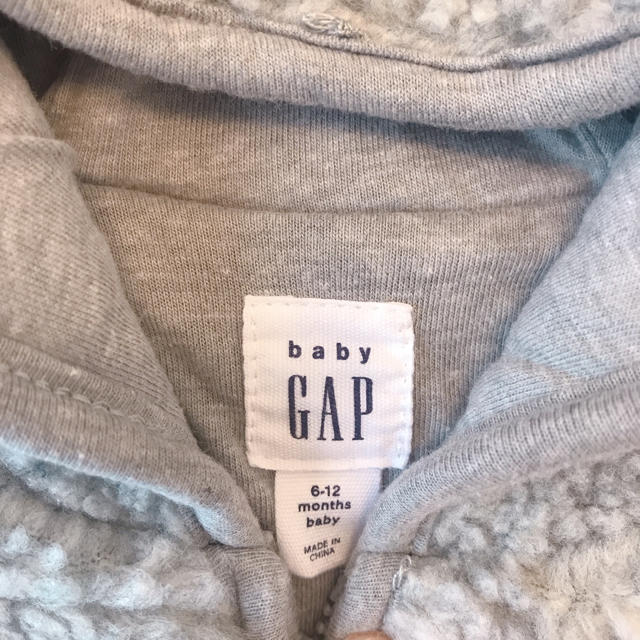 babyGAP(ベビーギャップ)の《baby GAP》くまみみモコモコカバーオール キッズ/ベビー/マタニティのベビー服(~85cm)(ジャケット/コート)の商品写真