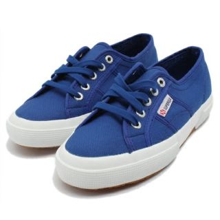 スペルガ(SUPERGA)のキャンバススニーカー ブルーBEAMS(スニーカー)