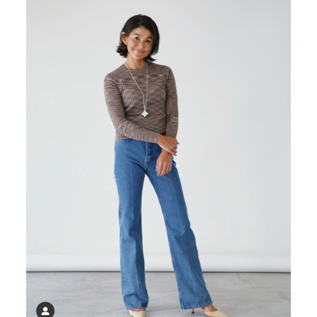 MADISONBLUE(マディソンブルー)のMADISON BLUE 新品HIGH WAIST FLARE DENIM  レディースのパンツ(デニム/ジーンズ)の商品写真