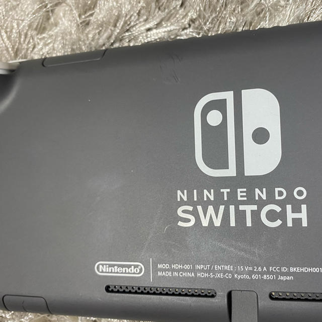 Nintendo Switch(ニンテンドースイッチ)のNintendo Switch Liteグレー エンタメ/ホビーのゲームソフト/ゲーム機本体(家庭用ゲーム機本体)の商品写真