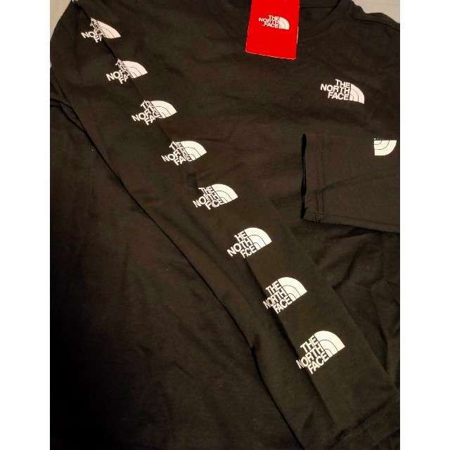 THE NORTH FACE(ザノースフェイス)のノースフェイス リピートロゴ ロンT 海外XSサイズ メンズのトップス(Tシャツ/カットソー(七分/長袖))の商品写真