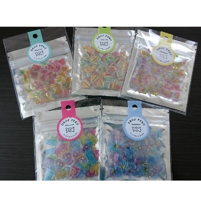 DROP PEKO ドロップペコ フレークシール 70枚の通販 by MAHALOHA|ラクマ DROP PEKO ドロップペコ フレークシール 70枚の通販 by MAHALOHA|ラクマ