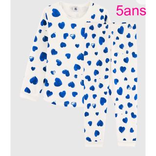 プチバトー(PETIT BATEAU)のプチバトー　新品タグ付きパジャマ　5ans/110cm(パジャマ)