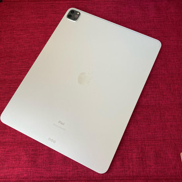 Apple(アップル)のiPad Pro 12.9 128GB Wi-Fi 第4世代 スマホ/家電/カメラのPC/タブレット(タブレット)の商品写真