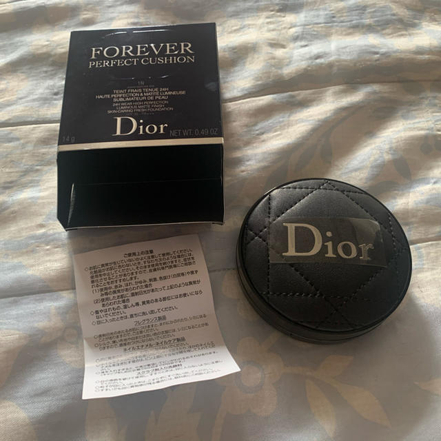 Dior(ディオール)のディオール　クッションファンデ コスメ/美容のベースメイク/化粧品(ファンデーション)の商品写真