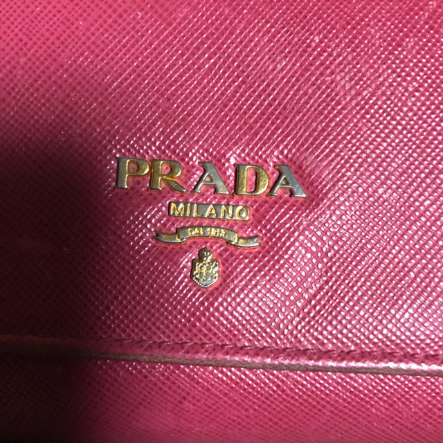 PRADA(プラダ)のPRADA 折畳み財布 レディースのファッション小物(財布)の商品写真