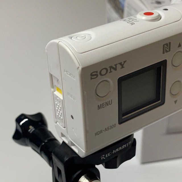 SONY(ソニー)のSONY HDR-AS300アクションカム スマホ/家電/カメラのカメラ(ビデオカメラ)の商品写真