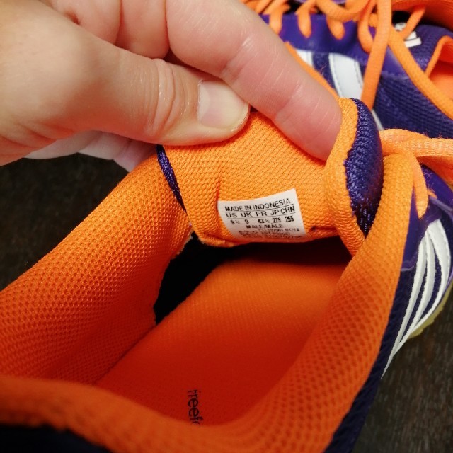 adidas(アディダス)のフットサルシューズ　27.5㎝ スポーツ/アウトドアのサッカー/フットサル(シューズ)の商品写真