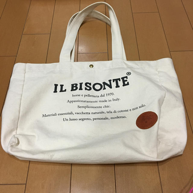 IL BISONTE(イルビゾンテ)のイルビムック本 レディースのバッグ(トートバッグ)の商品写真