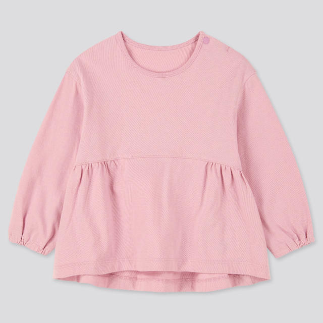 UNIQLO(ユニクロ)のユニクロ　クルーネックT長袖　70赤ちゃん　ピンク キッズ/ベビー/マタニティのベビー服(~85cm)(シャツ/カットソー)の商品写真