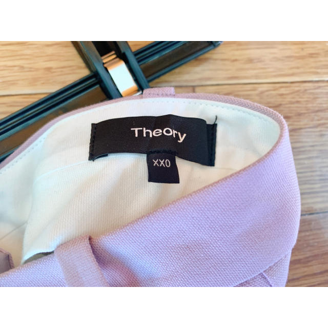 theory(セオリー)のセオリー　新型クロップドパンツ レディースのパンツ(クロップドパンツ)の商品写真