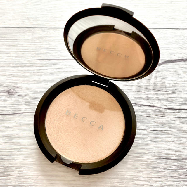 ベッカ BECCA ムーンストーン ハイライト ハイライター - ベースメイク