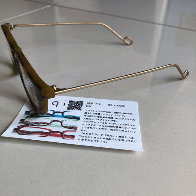 超美品　Ciqi 老眼鏡　度数1.0 レディースのファッション小物(サングラス/メガネ)の商品写真