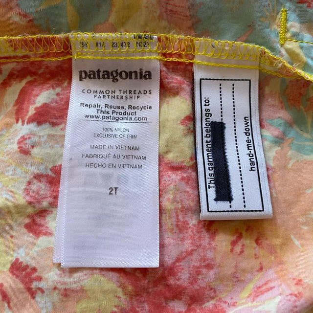 patagonia(パタゴニア)のパタゴニア  ウィンブレ　2T 90cm キッズ/ベビー/マタニティのキッズ服女の子用(90cm~)(ジャケット/上着)の商品写真