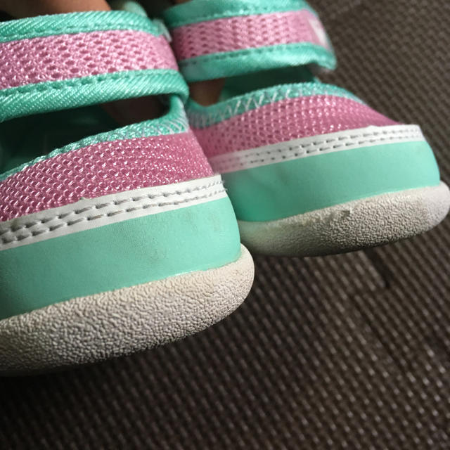 VANS(ヴァンズ)のasa様専用VANS サンダル　女の子　ピンク キッズ/ベビー/マタニティのベビー靴/シューズ(~14cm)(サンダル)の商品写真