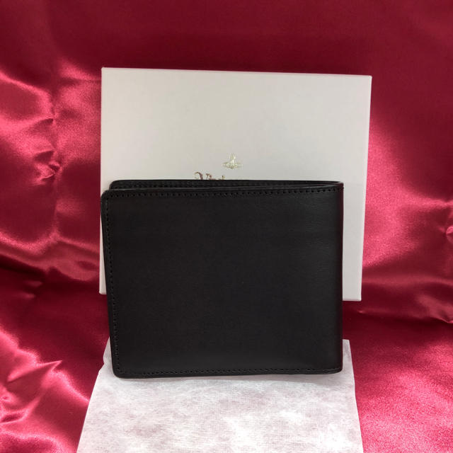 Vivienne Westwood(ヴィヴィアンウエストウッド)の値下げ 新品 ヴィヴィアン・ウエストウッド チェスター 二つ折り財布 牛革 メンズのファッション小物(折り財布)の商品写真