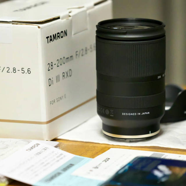 TAMRON(タムロン)のTAMRON タムロン 28-200mm F/2.8-5.6 Di RXD スマホ/家電/カメラのカメラ(レンズ(ズーム))の商品写真