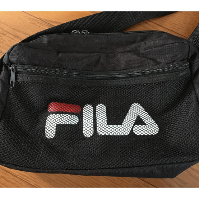 FILA(フィラ)のFILA ショルダーバッグ レディースのバッグ(ショルダーバッグ)の商品写真