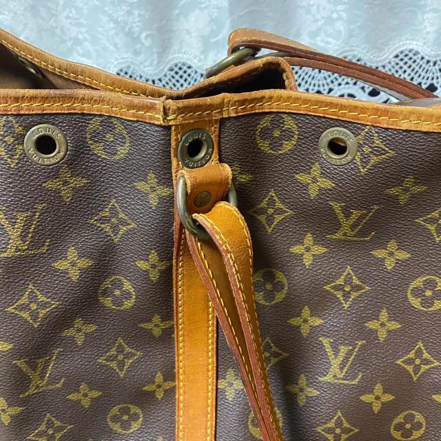 LOUIS VUITTON(ルイヴィトン)のルイヴィトンノエ　巾着ショルダーバッグ レディースのバッグ(ショルダーバッグ)の商品写真