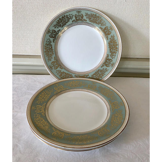 Wedgwood ウエッジウッド ケーキ皿3枚セット 2 の通販 By Meisen S Shop ウェッジウッドならラクマ