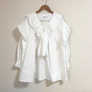 エンビールック(ENVYLOOK)のゆるもちもちさま ダブルラッフルフレア ワンピース チュニック ホワイト (チュニック)