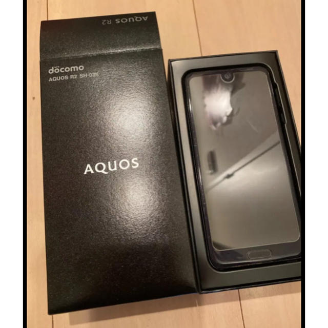 AQUOS(アクオス)のAQUOS R2 SH-03K プレミアムブラック スマホ/家電/カメラのスマートフォン/携帯電話(スマートフォン本体)の商品写真