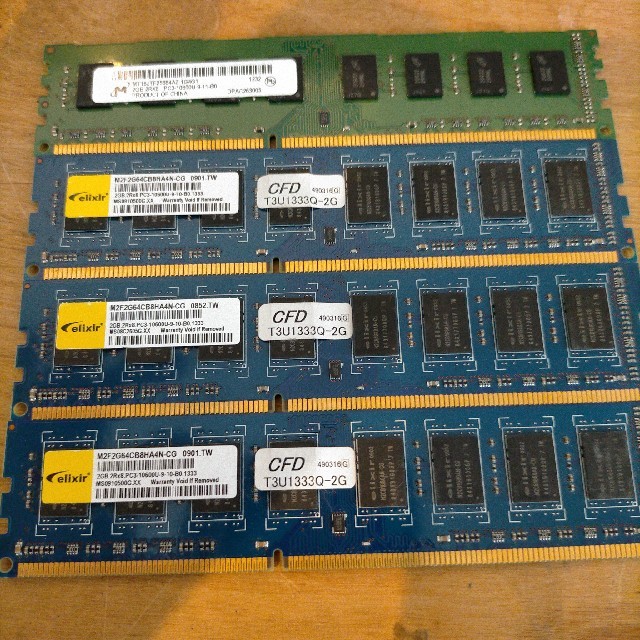 ELIXIR(エリクシール)のメモリ DDR3 1333 2g x 4 スマホ/家電/カメラのPC/タブレット(PCパーツ)の商品写真