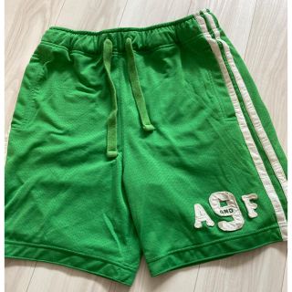 アバクロンビーアンドフィッチ(Abercrombie&Fitch)のアバクロ　短パン　緑(ショートパンツ)